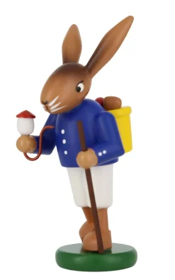SEIFFENcom by Nestler GmbH Neuheiten*Osterhase mit Wanderstock, Pfeife und Korb, 9 cm, von SEIFFEN.COM