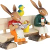 SEIFFENcom by Nestler GmbH Neuheiten | Osterhasen*Osterhasen auf einer Bank, , 13 cm von SEIFFEN.COM