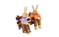 Müller Kleinkunst Osterhasen*Osterhasenpaar sitzend auf einer Bank von
