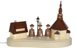 SEIFFENcom by Nestler GmbH Sockelbrett*Sockel mit Seiffener Dorf und Kurrende, 20 cm, von SEIFFEN.COM