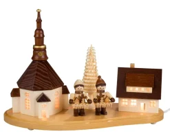 SEIFFENcom by Nestler GmbH Sockelbrett*Sockel Seiffener Dorf mit 2 Striezelkindern von SEIFFEN.COM