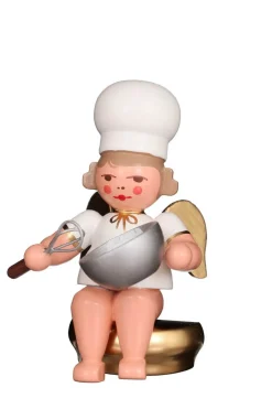 Christian Ulbricht Neuheiten*Weihnachtsengel - Bäckerengel mit Schneebesen, 7 cm, von