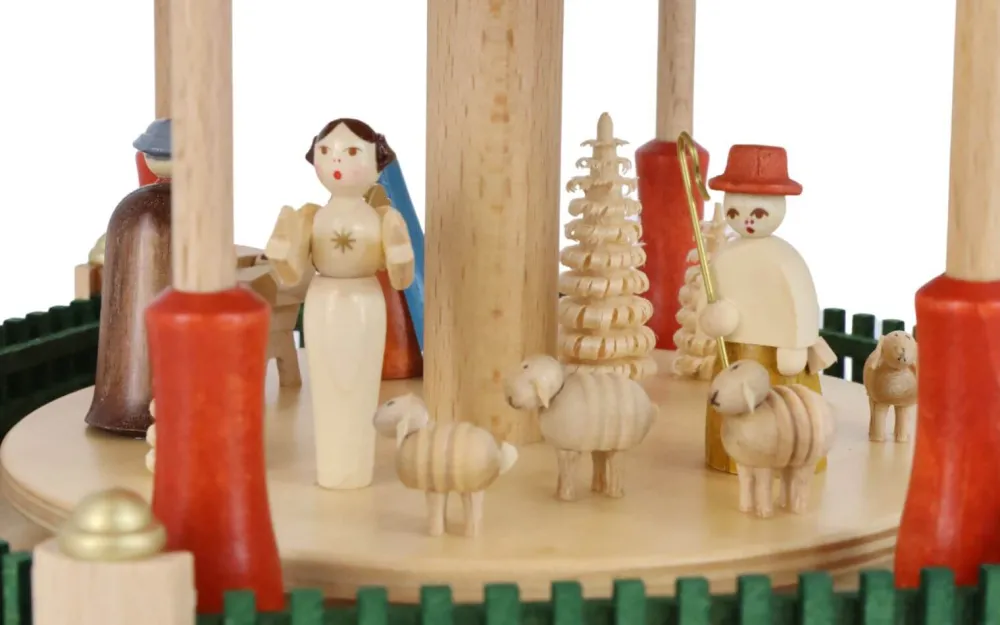 Richard Glässer GmbH Weihnachtspyramiden*Weihnachtspyramide mit Heiliger Familie, 2 – stöckig, 39 cm von Richard Glässer