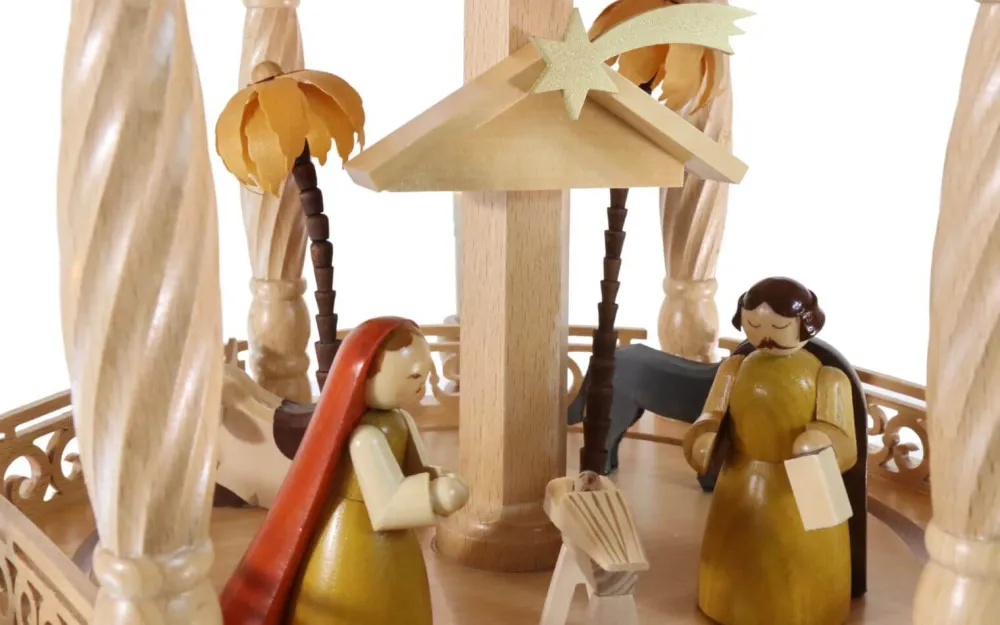 Richard Glässer GmbH Einzelstücke | Weihnachtspyramiden*Weihnachtspyramide mit Heiliger Geschichte, 6 - stöckig, elektrisch, 165 cm von Richard Glässer