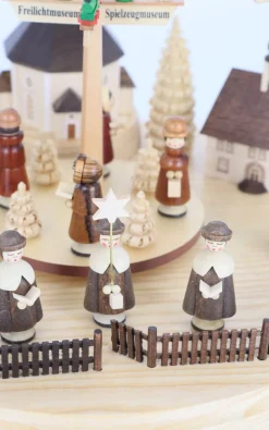 Müller Kleinkunst Weihnachtspyramiden*Weihnachtspyramide mit Seiffener Dorf, 36 cm von